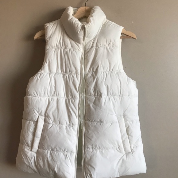 Puffed Vest - Picture 7 of 7